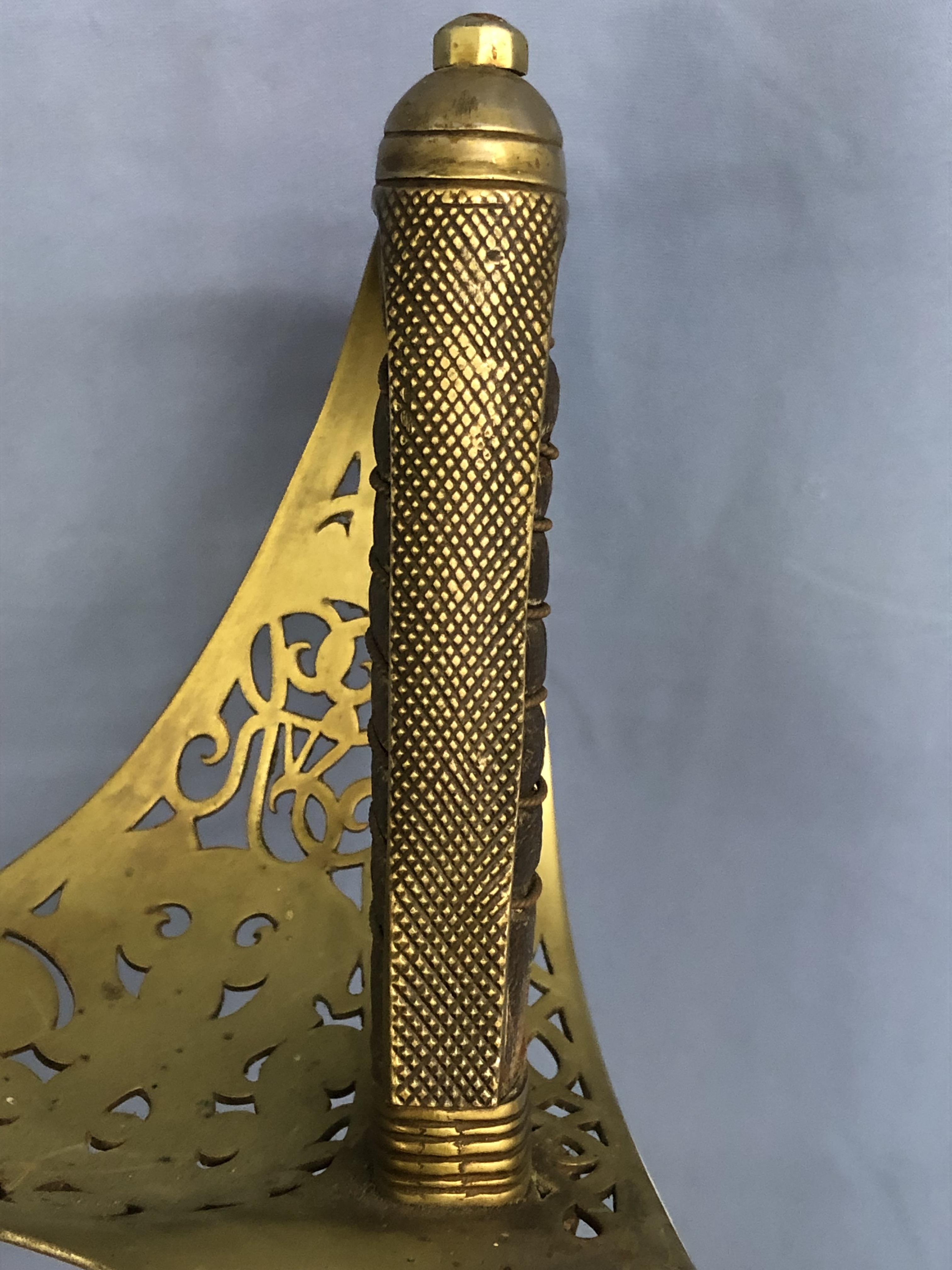 MID 20TH CENTURY ETCHED BLADED DRESS SWORD WITH BASKET HILT IN A LEATHER SCABBARD (BLADE - 85CM L) - Image 11 of 20