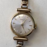 LADIES 9CT CERTINA WRIST WATCH ON 9CT LINK STRAP 12.