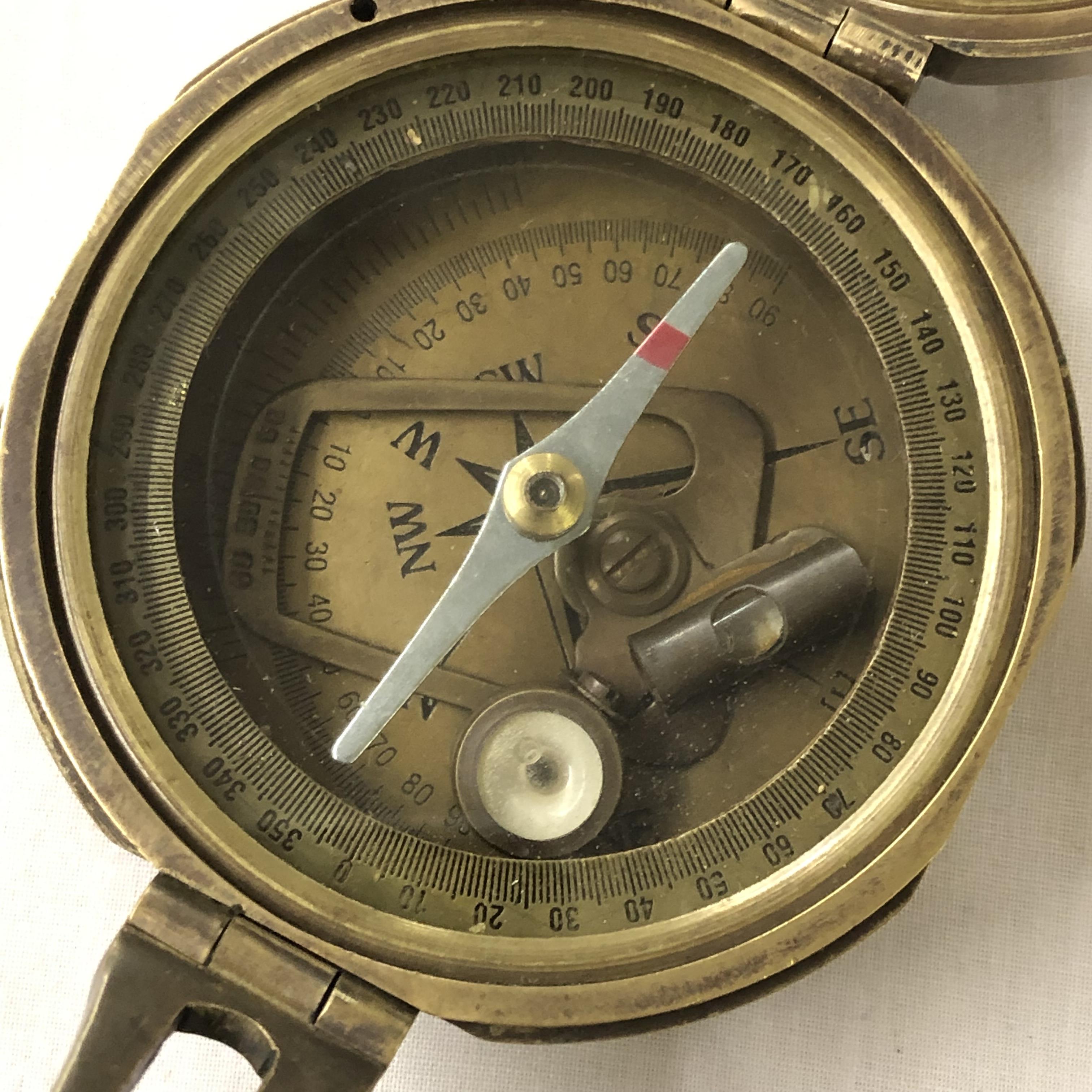 REPRODUCTION U94 COMPASS IN BOX - Image 2 of 9