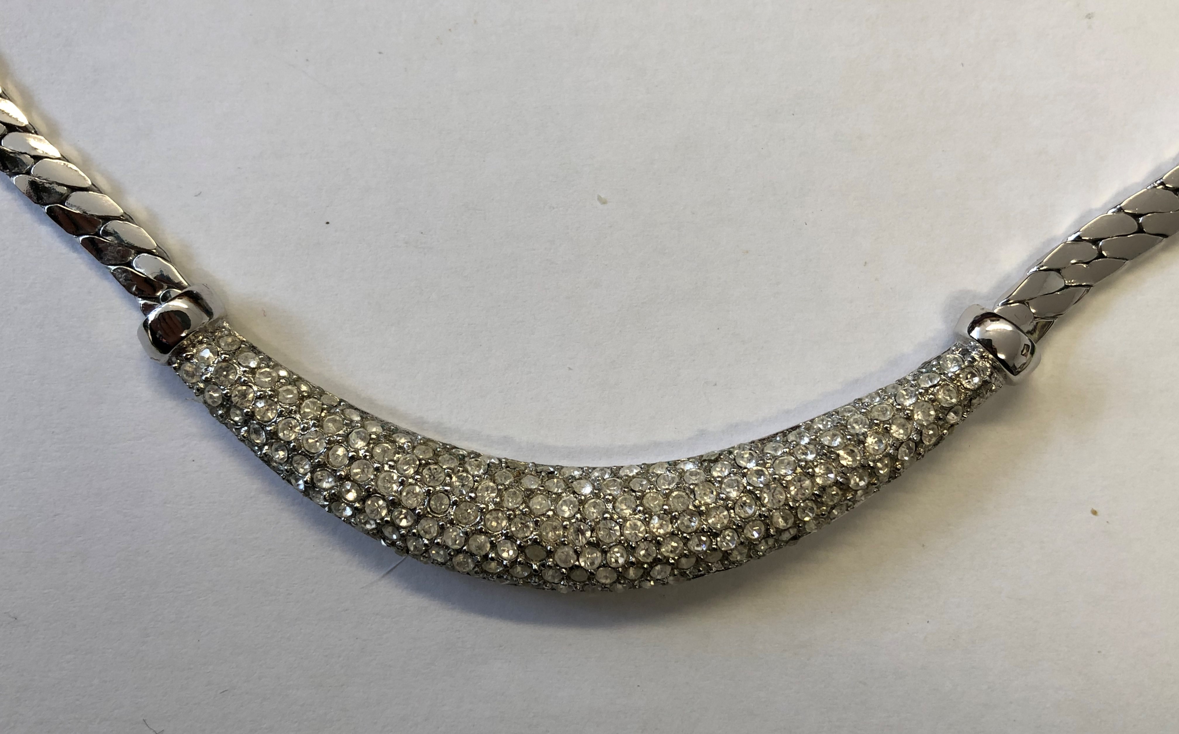 CHRISTIAN DIOR FLAT LINK PAVE NECKLACE AND A PAIR OF DROPPER EARRINGS - Image 4 of 5