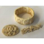 CARVED BONE FOLIATE LINK BRACELET,