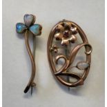 9CT ROSE GOLD OPAL CLOVER PETAL BROOCH AND UNMARKED OVAL OPAL AND STONE SET BROOCH 3.