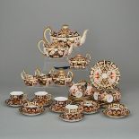 Royal Crown Derby 'Imari' (2451) Pattern Tea Service, 20th century, largest pot height 6.1 in — 15.5