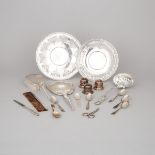 Group of North American Silver, 20th century, larger plate diameter 9 in — 23 cm (18 Pieces)