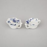 Two Worcester 'Mansfield' Pattern Butter Boats, c.1765, length 3.4 in — 8.7 cm (2 Pieces)