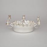 French Silver Plated Centrepiece with Candelabra, 20th century, base length 13.2 in — 33.5 cm (2 Pie