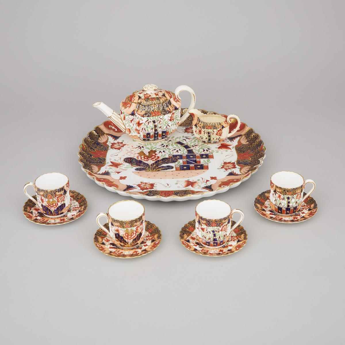 Copeland Spode Fluted Japan Pattern Tea Service, c.1900, tray diameter 15 in — 38 cm (11 Pieces)