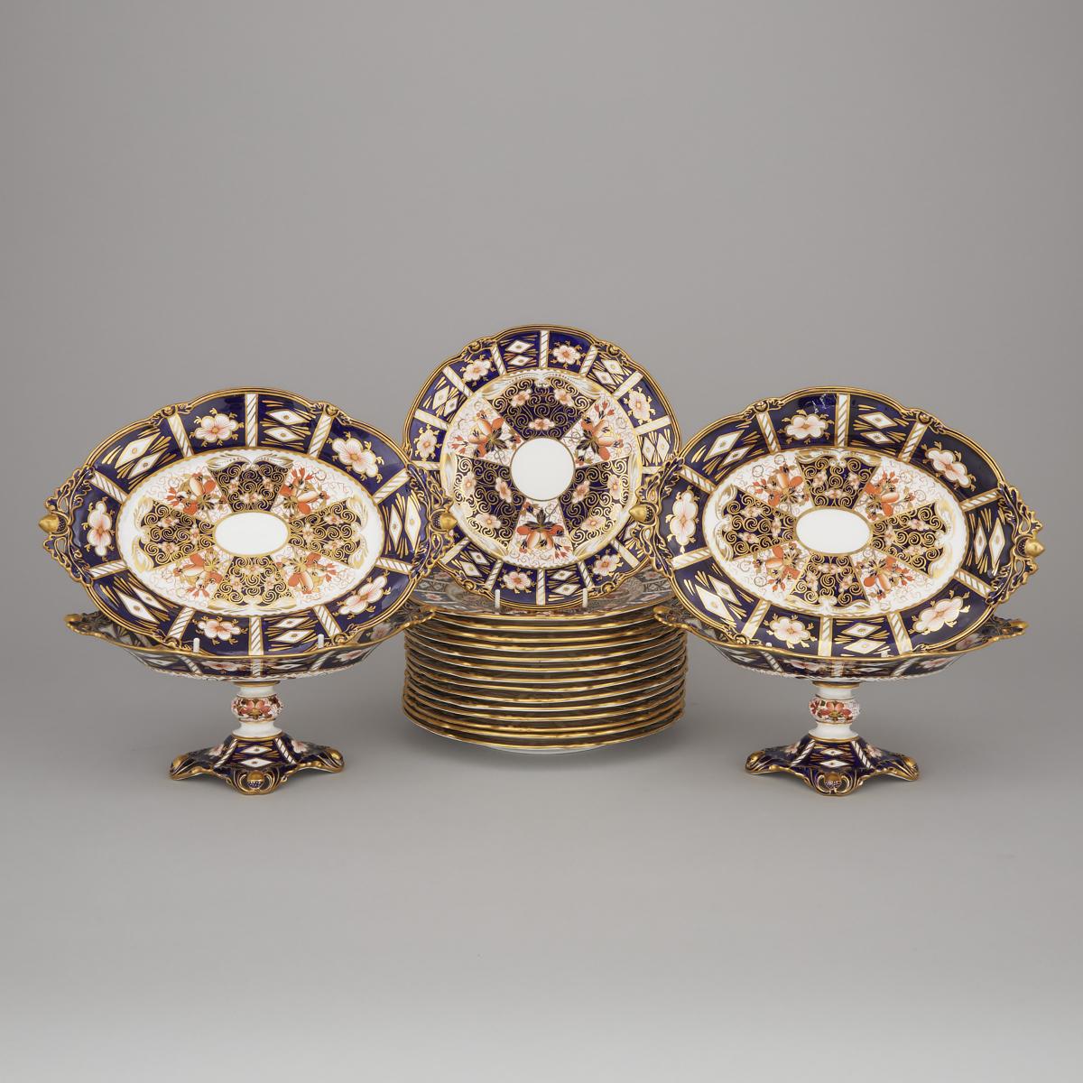 Royal Crown Derby 'Imari' (8731) Pattern Dessert Service, 20th century, plate diameter 8.9 in — 22.7