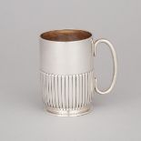 Victorian Silver Mug, William Evans, London, 1886, height 3.9 in — 9.9 cm