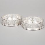 Pair of George III Silver Wine Coasters, Robert Hennell I, London, c.1780, height 1.4 in — 3.5 cm, d