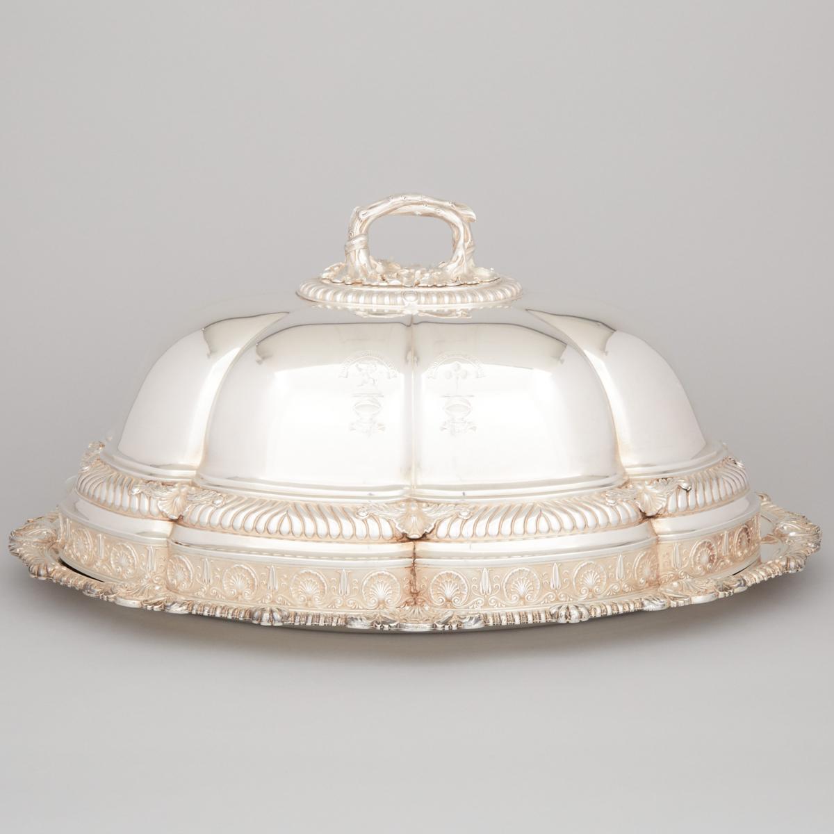 George IV Silver Oval Meat Dish and Cover, John Bridge, London, 1824, length 22.8 in — 58 cm (2 Piec