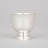 George I Silver Dram Cup, Meschach Godwin, London, 1726, height 2.1 in — 5.4 cm, diameter 2.3 in — 5