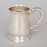 George III Silver Small Mug, John Payne, London, 1761, height 3.6 in — 9.2 cm