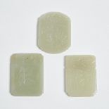 A Group of Three Celadon White Jade Plaques, 青白玉人物詩文牌一組三件, longest length 2.2 in — 5.6 cm (3 Pieces)