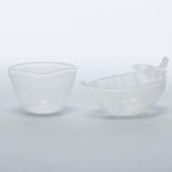Two Venini Opaque White Filigrana Glass Small Dishes, 20th century, largest length 4 in — 10.2 cm (2