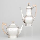English Silver Teapot and Coffee Pot, Cooper Bros. & Sons, Sheffield, 1970/71, coffee pot height 7.7