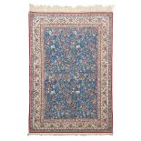 Fine Ispahan Rug, Persian, mid 20th century, 7 ft 8 ins x 5 ft 2 ins — 2.3 m x 1.6 m