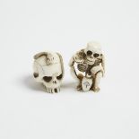 Two Ivory 'Skeleton' Netsuke, One Signed Masayuki, Meiji Period, 日本 明治時期 牙雕骷髏根付一組兩件, tallest height