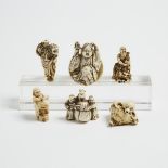 A Group of Six Ivory Netsuke, Three Signed, 18th/19th Century, 日本 十八/十九世紀 牙雕根付一組六件, tallest height 1