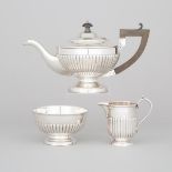 English Silver Assembled Tea Service, Robert Pringle & Sons, London, 1900 and George Unite & Sons, B