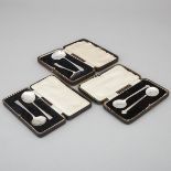 English Silver Baby's Pusher and Spoon and Two Pairs of Small Spoons, Sheffield, 1929-36, largest le