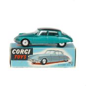 Corgi Toys Citroen D.S.19 (210). In metallic green with black roof, smooth wheels with black