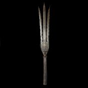 A Persian trident head. Qjar dynasty, straight DE central blade 30cms within a pair of outer wavy