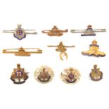 5 R Sussex Regt sweetheart badges, including MOP roundels (2), “Silver” tie pin etc; 5 R