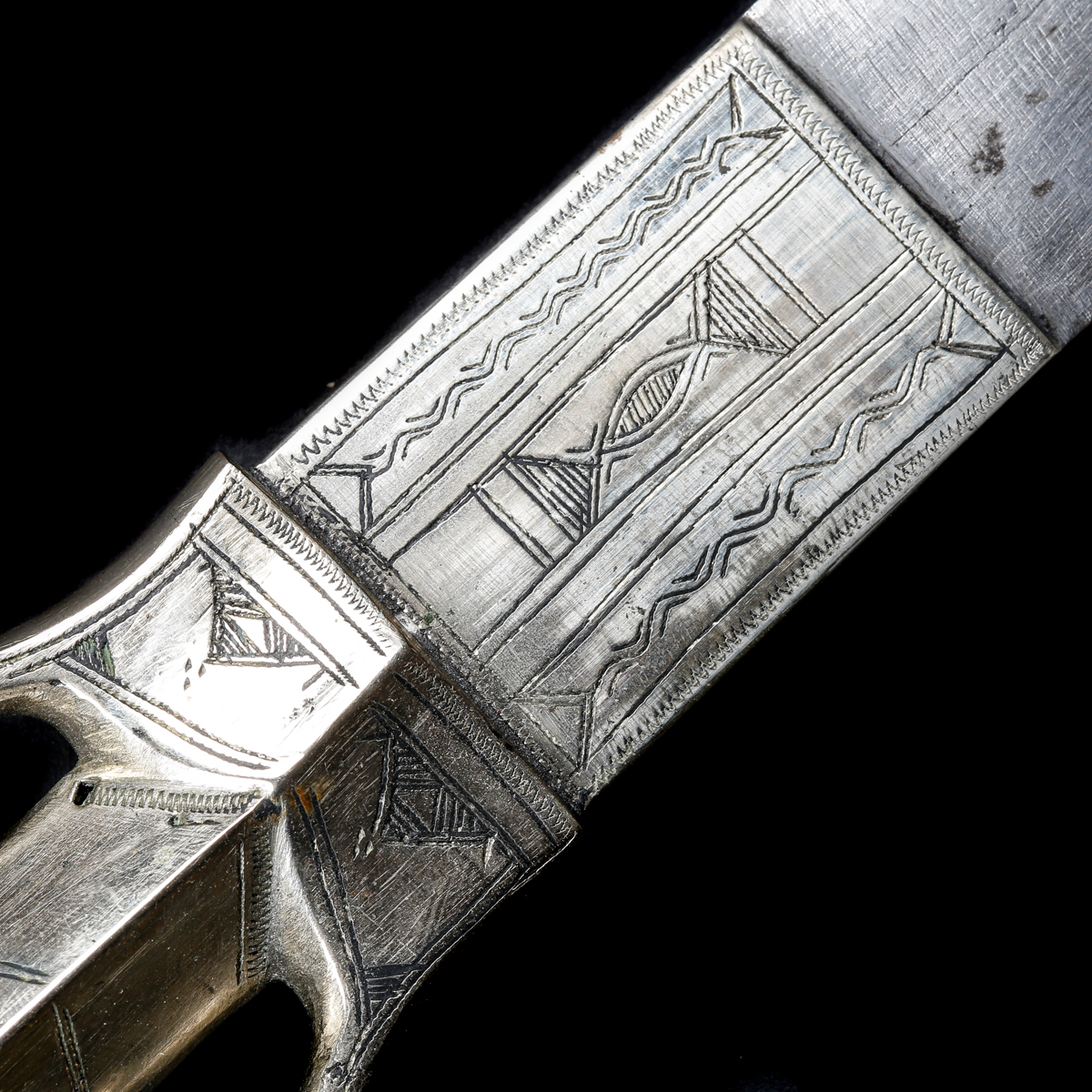 A North African knife. Straight DE blade 25cms, nickel hilt with up-turned cross-piece, short - Image 3 of 3