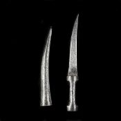 A Persian dagger jambiya. Late Qjar dynasty, curved DE blade 19cms etched overall en suite with iron