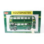 A Sun Star 1:24 scale Routemaster Bus (2904). London Transport Green Line RMC1453, 453 CLT. Boxed,