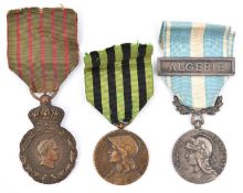 France: St Helena medal 1821, VF; Franco Prussian War medal 1870-71; Colonial medal, with clasp