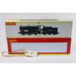 2 Hornby Railways tender locomotives. A BR class Q1 0-6-0 RN33009 (R2344) in unlined black weathered