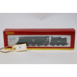 Hornby Railways BR West Country class 4-6-2 tender locomotive, Weymouth, RN34091 (R2282). In lined