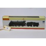 Hornby Railways BR N15 class 4-6-0 tender locomotive, King Arthur, RN30453 (R2583) in lined