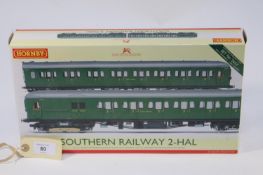Hornby Railways Southern Railway 2-Hal 2653 (R3260). A driving motor brake 10771 and a composite