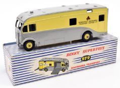 Dinky Supertoys Racehorse Transport (979). In yellow and grey livery with Newmarket Racehorse