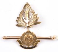 A 9ct gold sweetheart brooch of the R Navy, nicely engraved anchor in crowned wreath, and a 9ct