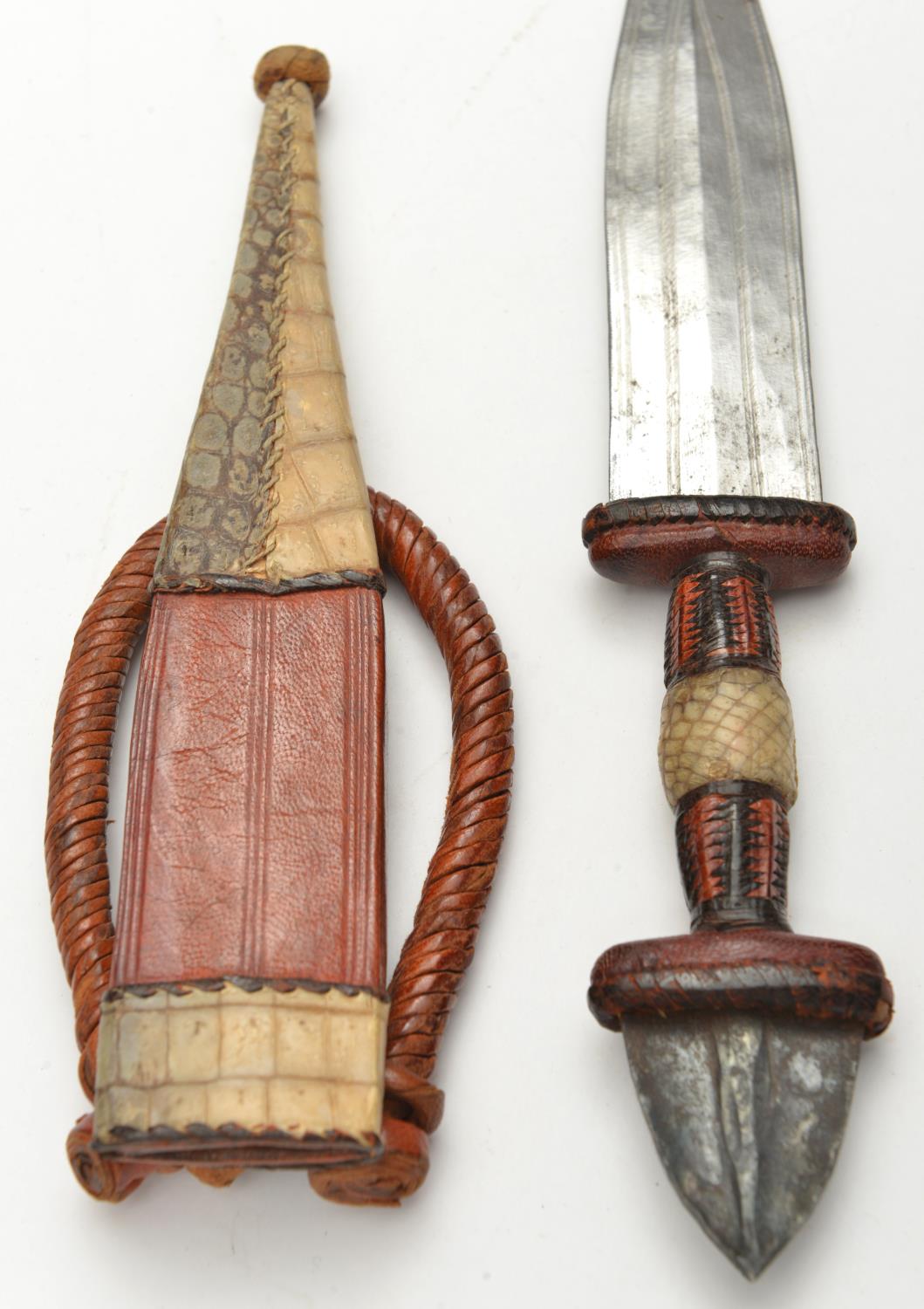 A well made North African tribal dagger. 2nd half of the 20th century, broad DE tapered blade 19cms, - Image 3 of 3