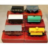 6 Hornby O Gauge Freight Wagons. An early open framed No.1 Wagon in LNER grey livery. A No.1 SR