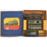 A French Hornby O gauge 'Train Hornby OBBV Le Mistral' set. Comprising a 3 rail electric Bo-Bo