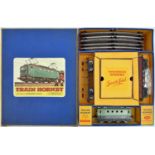 A French Hornby O gauge 'Train Hornby Le Provencal' set. Comprising a 3 rail electric Bo-Bo twin