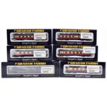 6x Graham Farish N gauge items. A BR Coronation Class 4-6-2 locomotive, City of Leicester 46252,