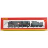 Hornby OO gauge BR Merchant Navy Class 4-6-2 locomotive (R2204). Bibby Line 35020, in lined