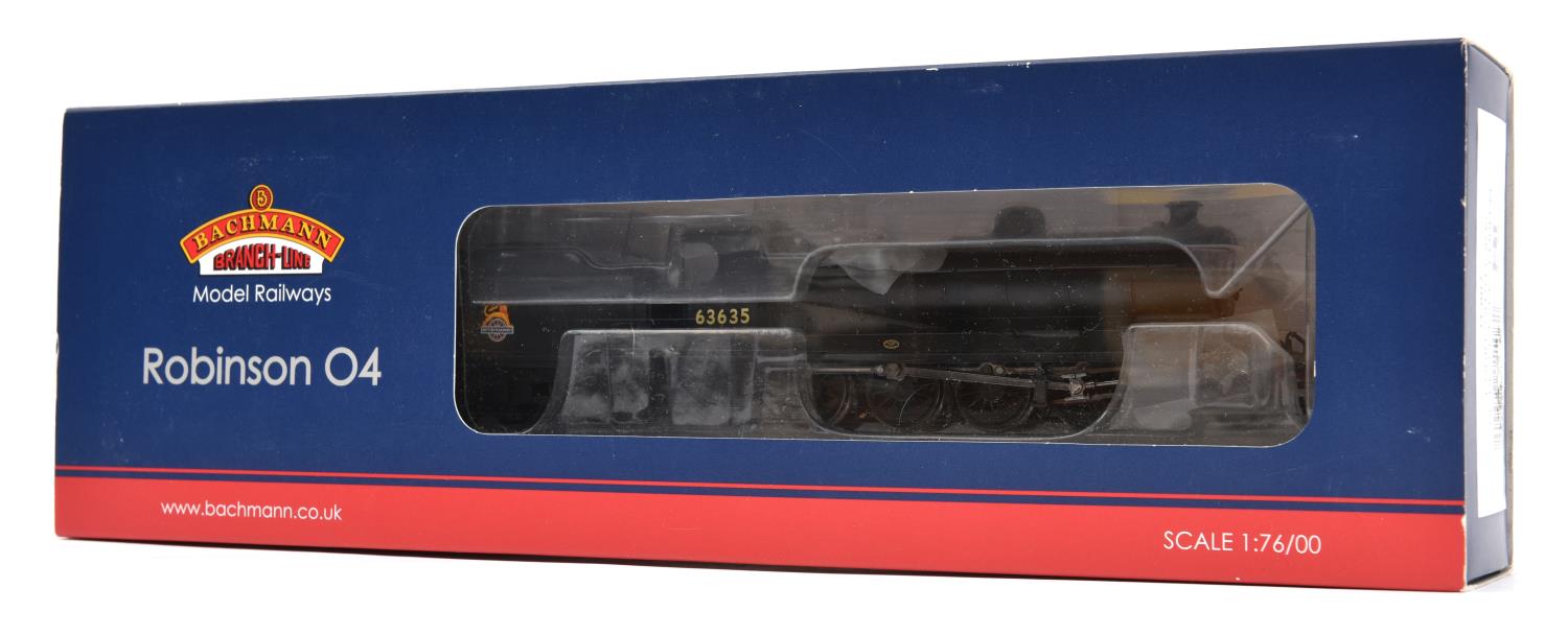 Bachmann Branchline OO gauge BR Class 04 2-8-0 locomotive (31-002). 63635, in unlined black