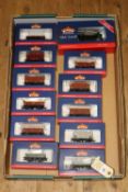 A quantity of Bachmann Rolling Stock. Southern Railway USA class 0-6-0T Locomotive. RN 68 (MR-