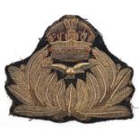 A scarce WWI Royal Naval Air Service officer's bullion embroidered cap badge, GC (lightly soiled).