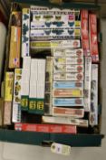 28 unmade military related plastic kits/figures by ESCI, Airfix, Fujimi and Emhar etc. Scales most