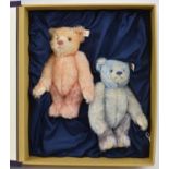 A Steiff boxed set of 2 baby bears, Good-Bye 1999 Hello 2000 (670367). Each bear represents dawn (