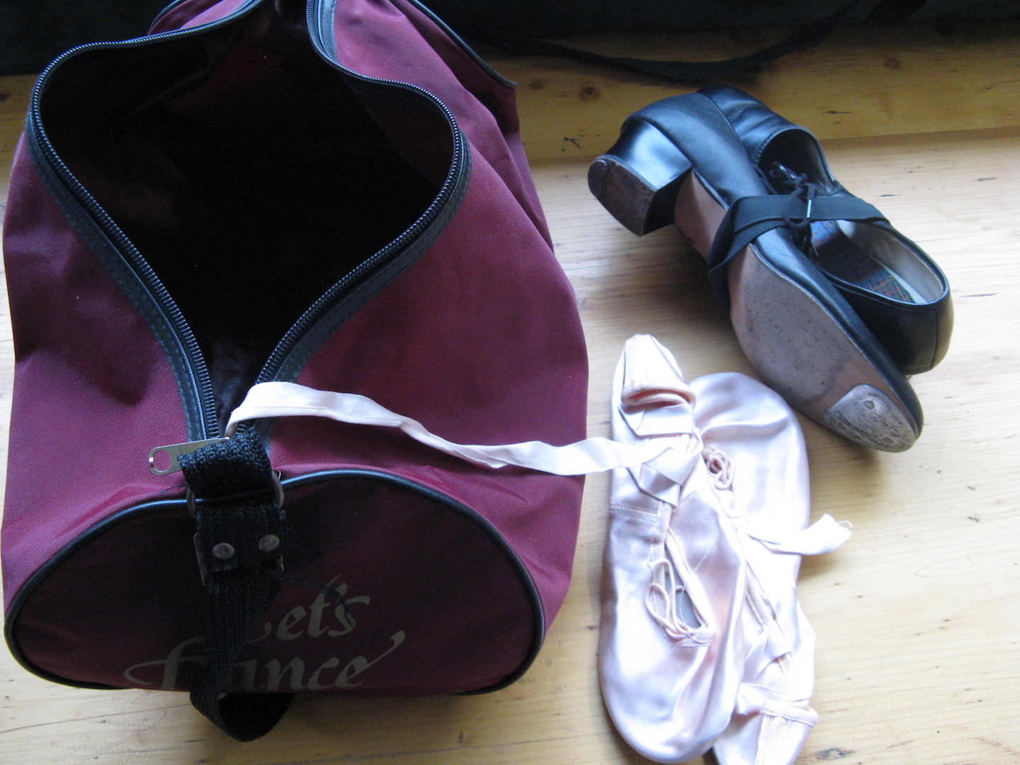A pair of ladies tap dancing shoes (size7) and ballet shoes (size 7 1/2)